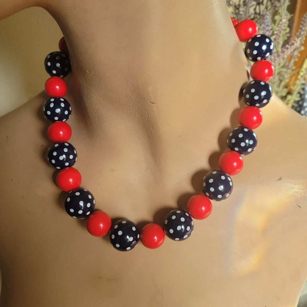 Vintage Polka Dot Red White Blue Americana Chunky Bead Necklace‎  18" Pinup 80s
